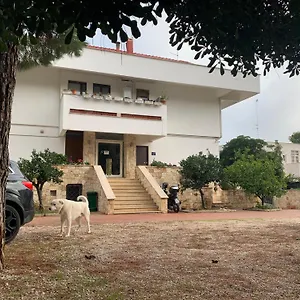 La Casa Di Emanuella - & International Bed & Breakfast